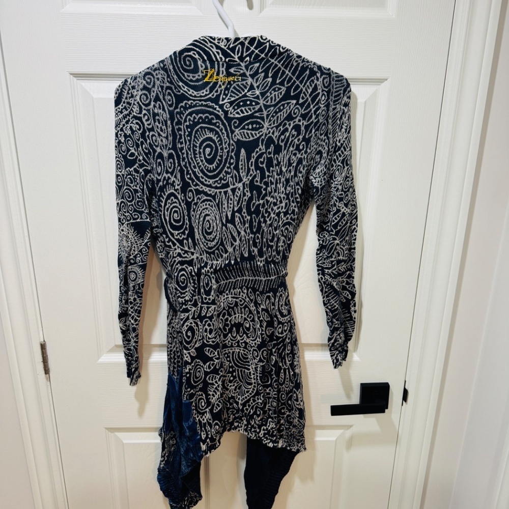 Desigual - Sweater Wrap, Tie Waist, Embellished with Sequins, Size M - Picture 2 of 3